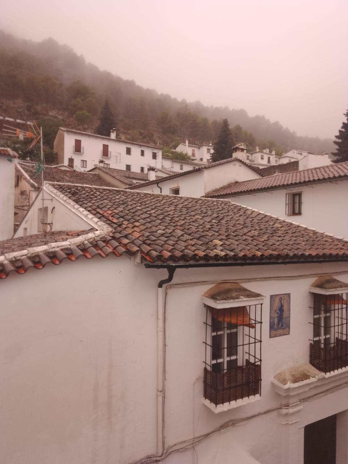 Hospederia Casa De Las Piedras Grazalema Exteriör bild